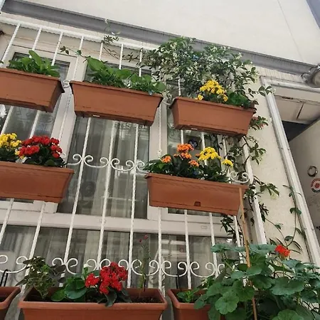 Апартаменты Taksim Life House Стамбул