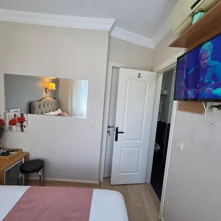 Taksim Life House