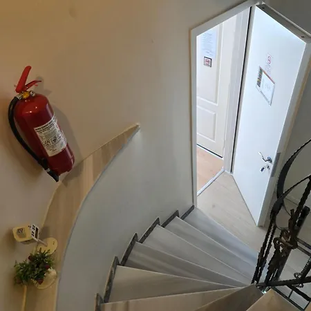 Апартаменты Taksim Life House Стамбул