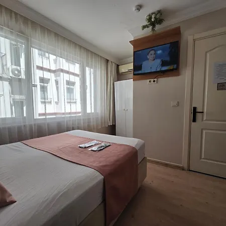 Taksim Life House Apartment *