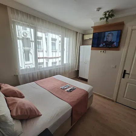Taksim Life House Apartment Istanbul