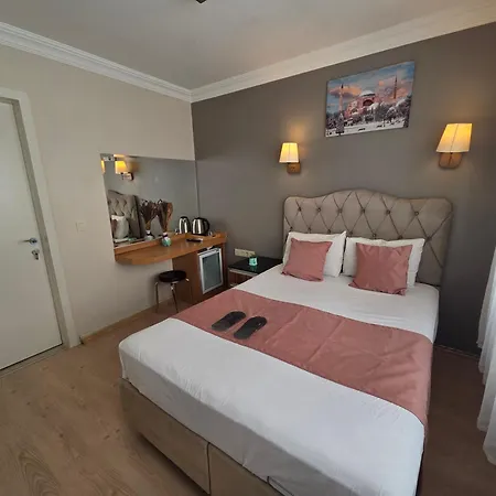 Taksim Life House